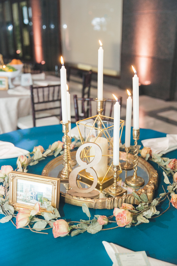 Cyanotype Inspired Wedding Ideas in Chicago - photo by Verdant Photographer https://ruffledblog.com/cyanotype-inspired-wedding-ideas-in-chicago