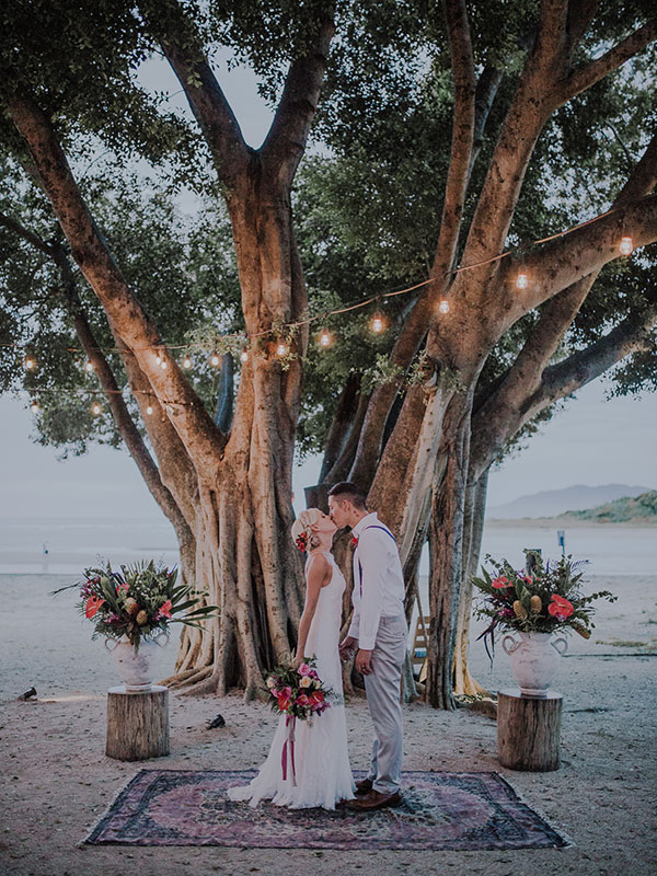 Tamarindo Destination Wedding is why we LOVE Costa Rica #costaricawedding #destinationwedding #beachwedding